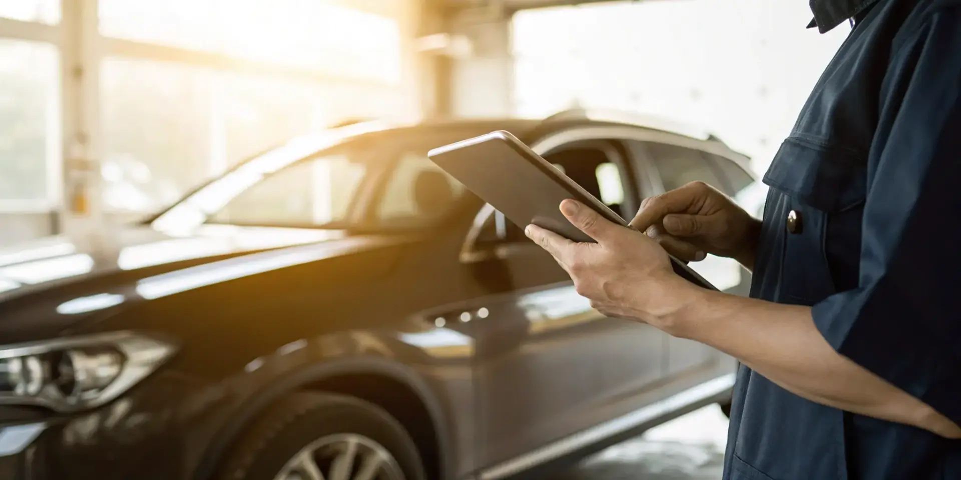 Mobile auto inspection using tablet.